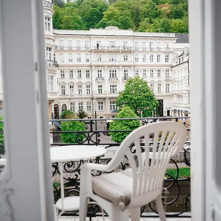 Hotel Alisa 4*