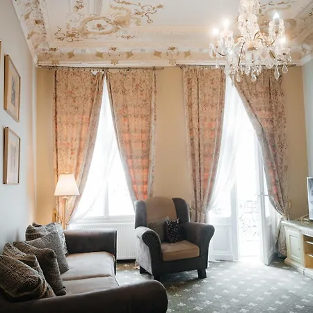 Otel Alisa 4*